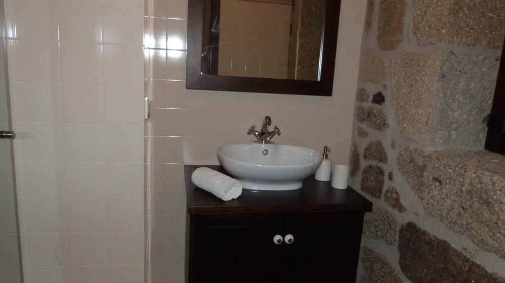 カベセイラス・デ・バスト Quinta Do Correiaヴィラ 部屋 写真